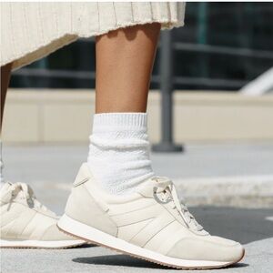 Kizik Milan Bone Women’s Size 8.5